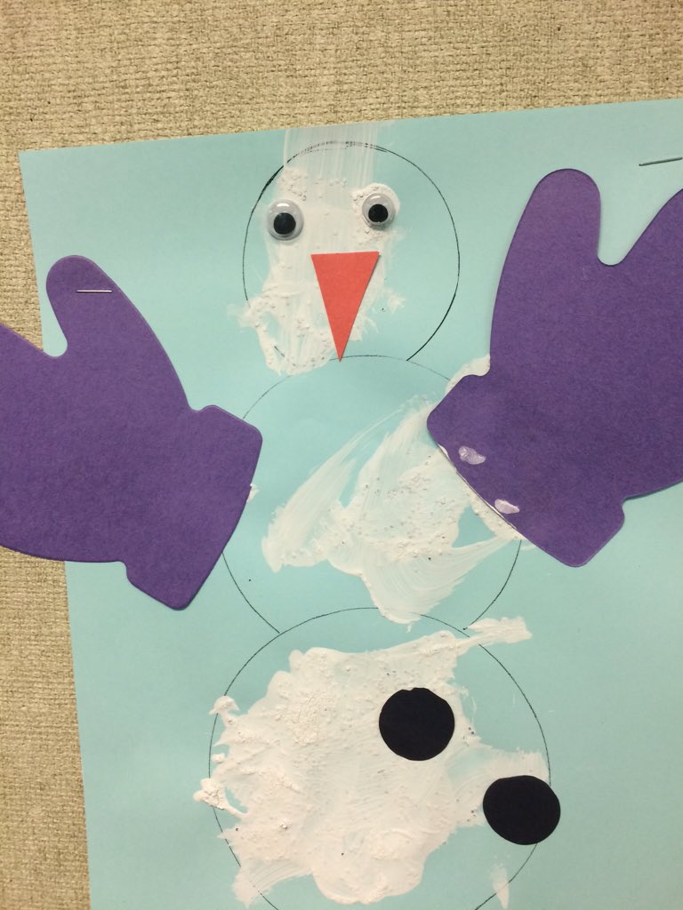 MissTomasek's tweet photo. Do you wanna build a snowman? #painting #artsandcrafts #ilovemyjob #creativity https://t.co/nAJAGbTdef
