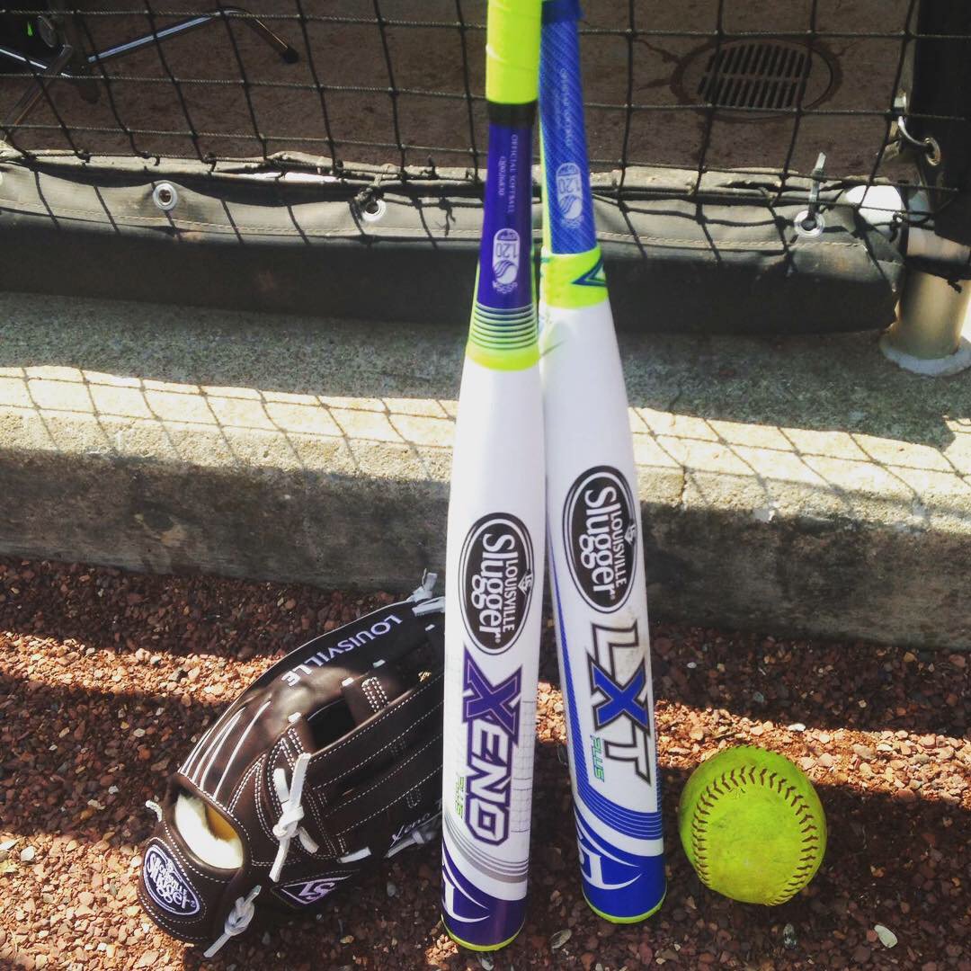 sluggerFP's tweet photo. New gear for a new season. #LouisvilleLeather #xenoPLUS #lxtPLUS https://t.co/3uPgMT4N0G