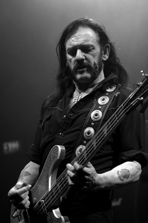 Lemmy is gone, the Legend is dead. I'll miss his works and his masterpieces ! #RIPLemmyKilmister #Motorhead