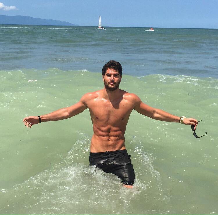 Take me on a wonderland back to the Pacific.