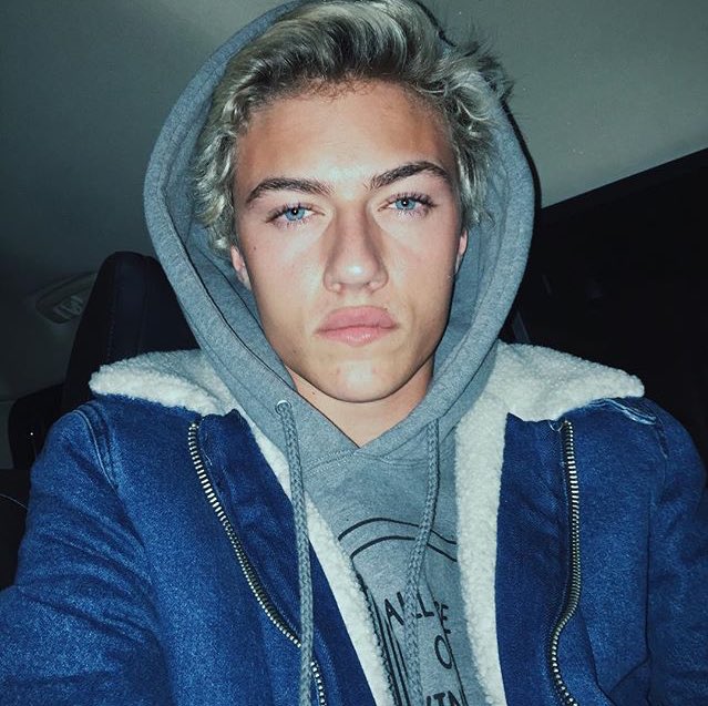 Aye Sam Here I'm new and yeah I'm here to make friends so please Retweet thanks😎