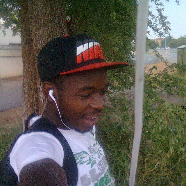 droza7's tweet image. 