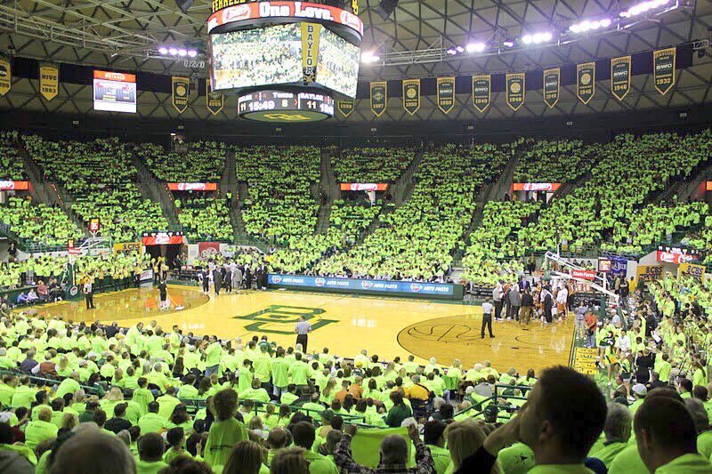 HottestStadiums's tweet photo. Baylor 💛🐻 (Waco, TX) https://t.co/fvZP9nkSSP