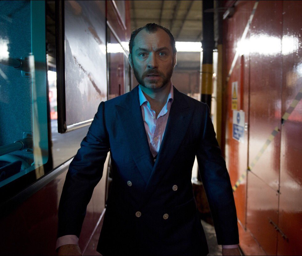 HAPPY BIRTHDAY Jude Law 43 today       