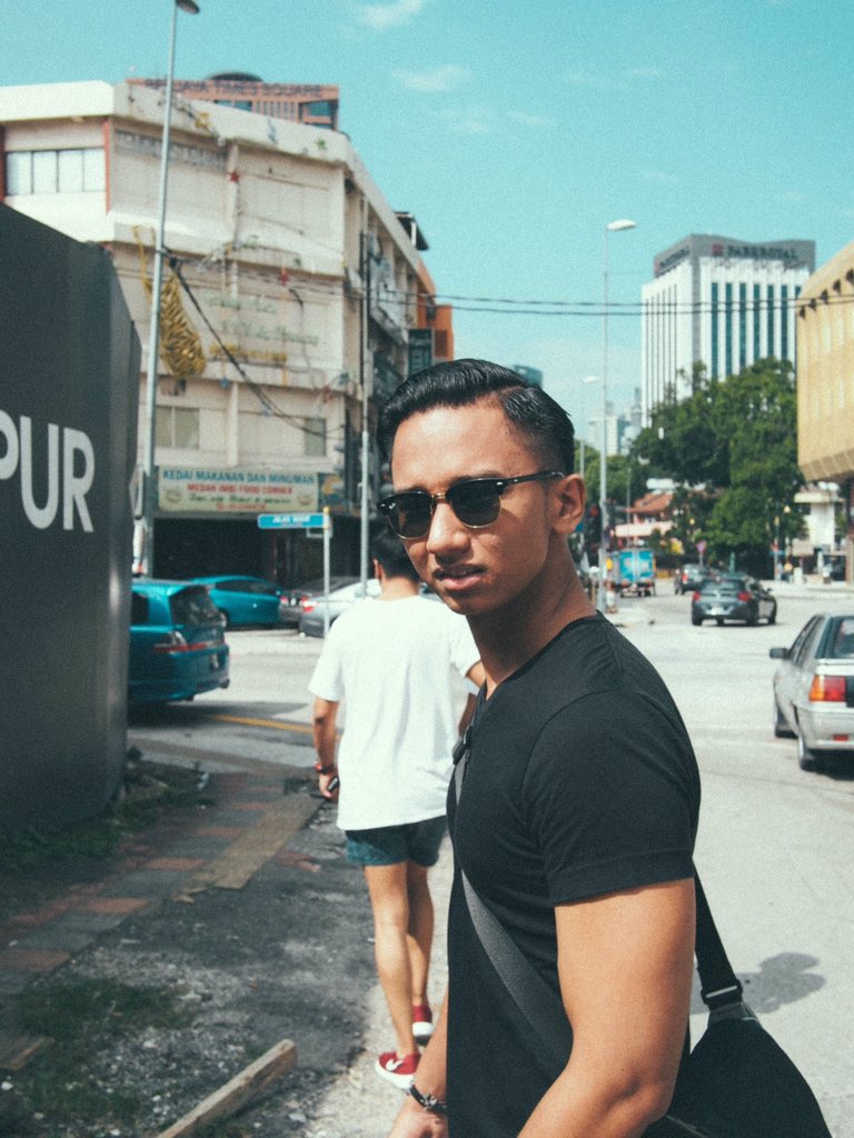 theuanandonly's tweet image. Loving my #Polaroid669 filter on lightroom 😍