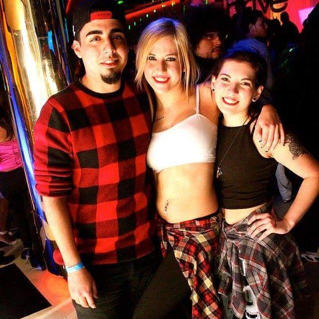 ThriveNightClub's tweet photo. #thrivedallas Thrive Nightclub #instagood #love #turnup #igers  #instagold https://t.co/a0ZYs00DIU https://t.co/ONmkIxfk1g
