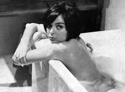Happy birthday Barbara Steele!       
