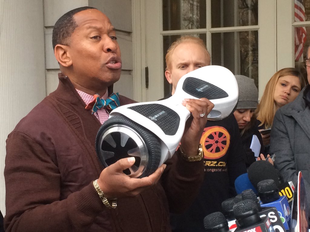MikeGeorgeCBS's tweet photo. Happening right now: lawmakers pushing to legalize hoverboards in New York City #NBC4NY https://t.co/Q9vyLMtnKF