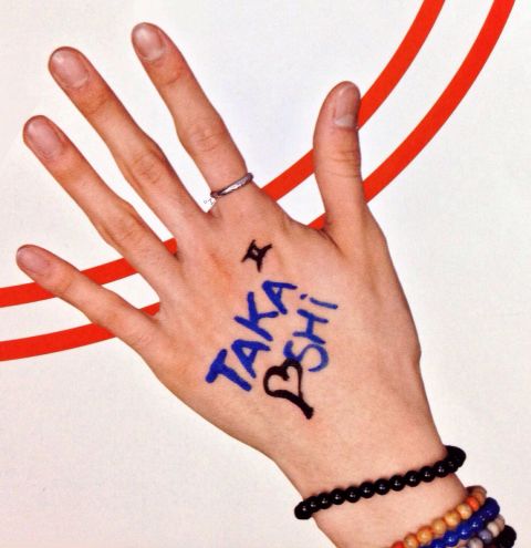 あい בטוויטר 細長い印象の大きな手 どちらかと言えば薄い手のひら あまり節のない長い指 大きくて縦長の爪 反った親指 私の好きな手のポイントがこと如く 二階堂くんの手 二階堂高嗣溺愛同盟 T Co Z29ie7cp4x