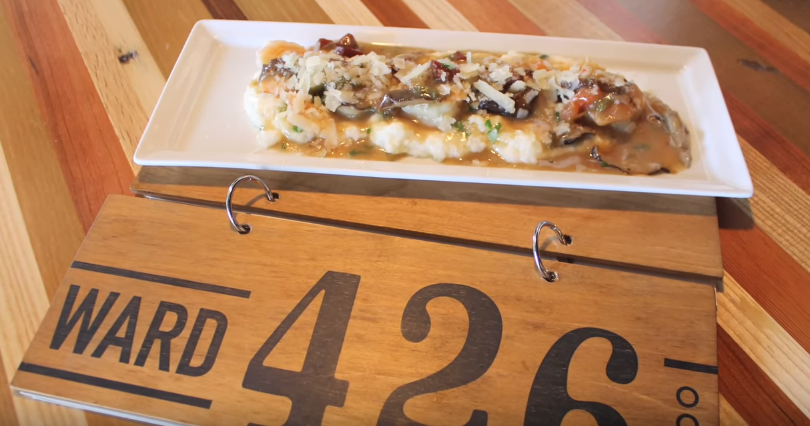 Ward426's tweet photo. Ditch your brown bag lunch &amp; treat yourself to a fresh &amp; delicious lunch at #Ward426! #lunchlouisville https://t.co/oHRelCdgoK