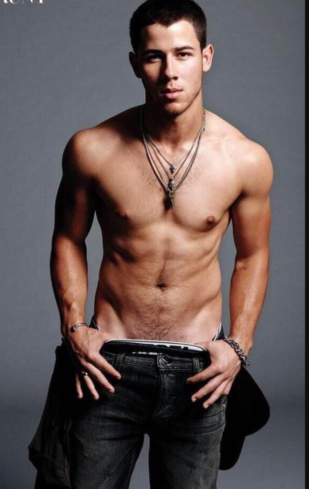 MenAppreciation's tweet photo. Nick Jonas https://t.co/MdYaiodqDs