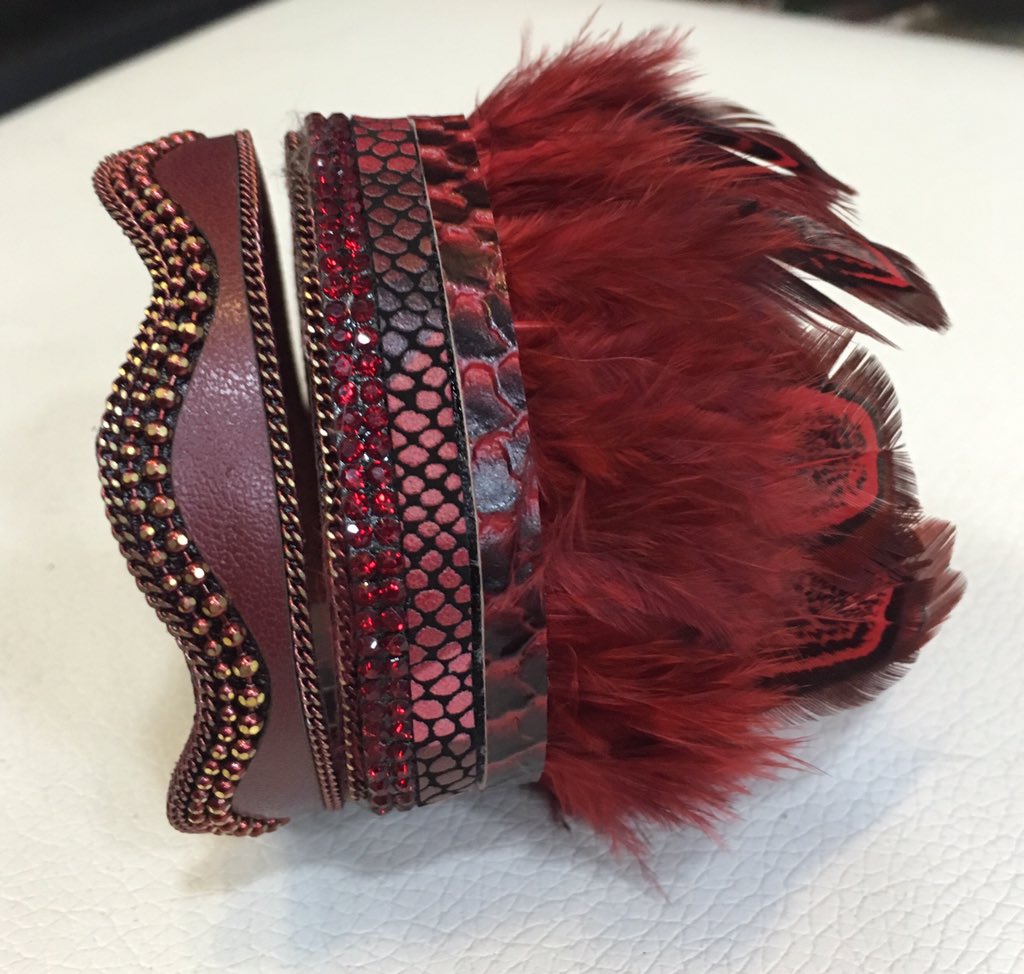 QuieroKomplmnts's tweet photo. Nueva colección de pulseras ❤️ https://t.co/EG3W8AetyY