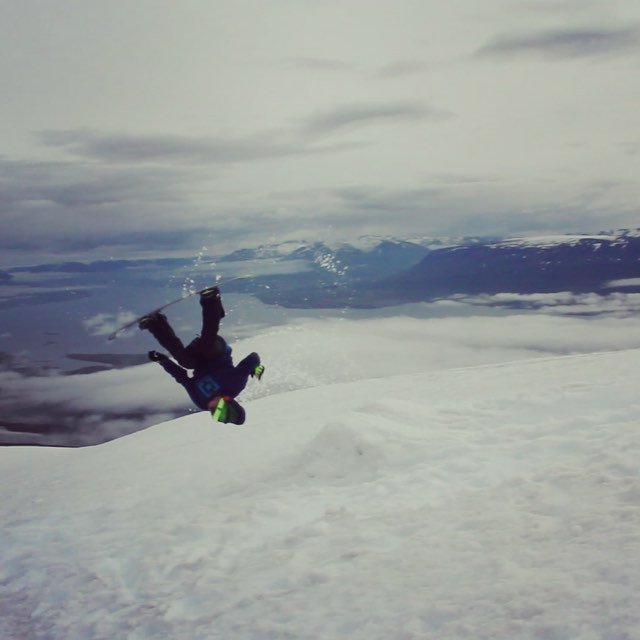 eiki_helgason's tweet photo. Cruising on A Little Bump Up On #Kaldbakur Last Summer Getting Some Last Minute Shots For #MasterBayTable - Watch T… https://t.co/6SaZTCYsfv