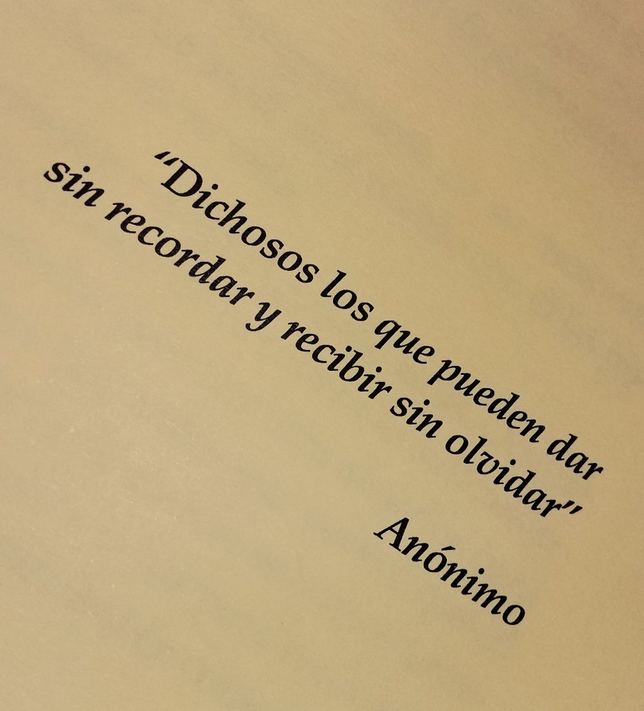 lachicasideral's tweet photo. Así empieza mi libro. Espero que os guste. En breve estará a la venta. #Vanecardias #NessaMontanes #behappy https://t.co/bDYYc3cEFr
