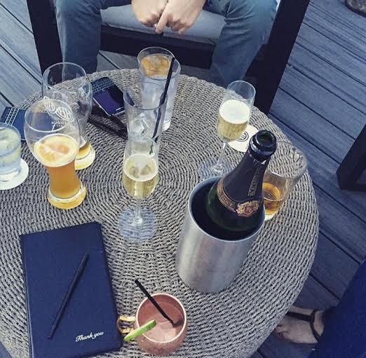 1400HiLine's tweet image. Treat yourself at Happiest Hour, one of our new favorite Dallas spots!