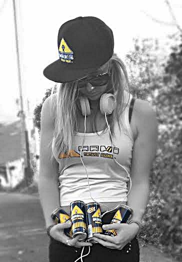 ARMIEnergy's tweet photo. .@ZiharaEsteban ya tiene en sus manos @ARMIEnergy , y tu??
#ARMIEnergyDrink
#ARMIEnergy
#ARMILife
#ARMIGirl https://t.co/5zjff0TvgI