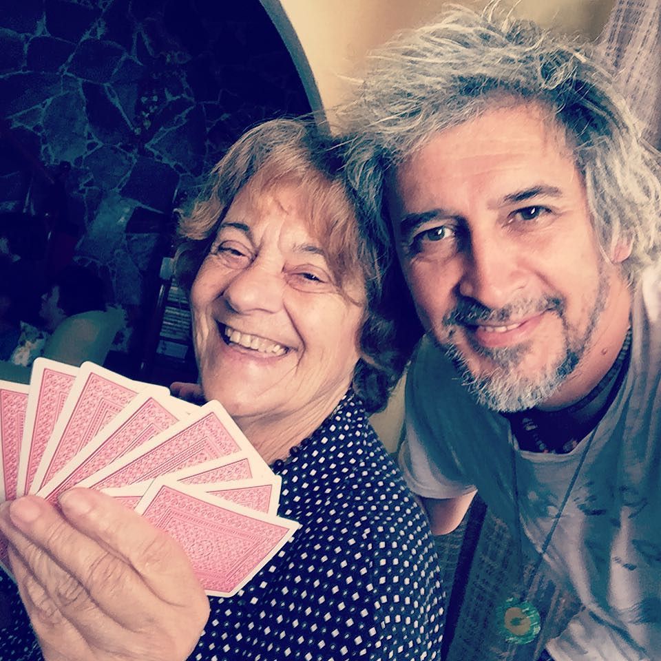gabymenta's tweet photo. En #MDQ CON La Abuela #Kitty , Mi Mama .... FELIZ ya esta #Timbeando. Jaja. 😊❤️ #MardelPlata https://t.co/yJ5oMmXGEn