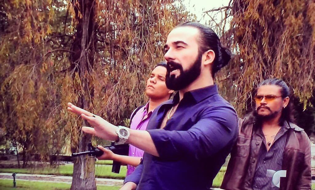 ResendezTeamOf's tweet photo. RT @joeresendez Tranquilas #Chuladas que apenas viene lo bueno.... #PapiTeca #DonTeca #Telemundo #TecaMania #SraAce… https://t.co/ZiqGD2wacs
