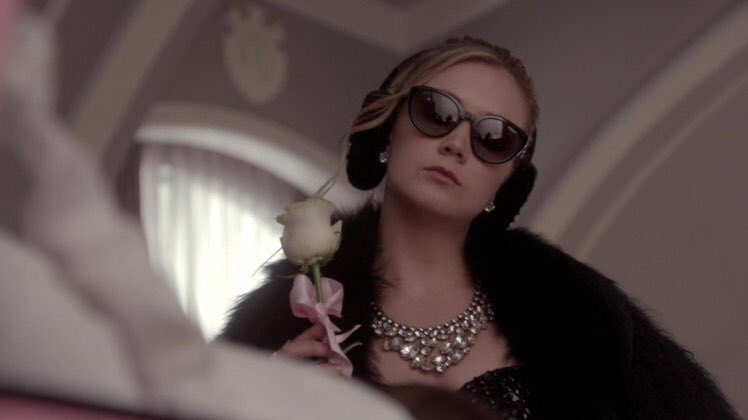 rtcharacters's tweet photo. chanel #3 || scream queens https://t.co/ktnOiFx8We