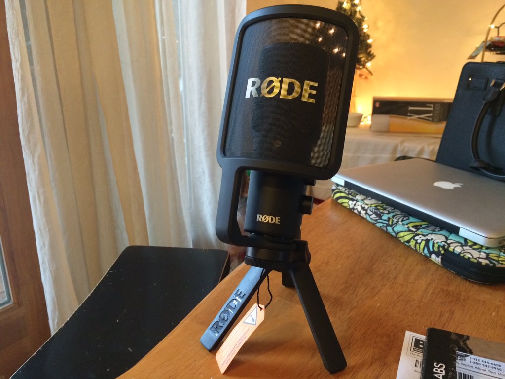 ZackMorrison18's tweet photo. Stoked for my new @rodemics NT-USB. Happy podcasting! #RodeRocks https://t.co/6HkqxBphAc
