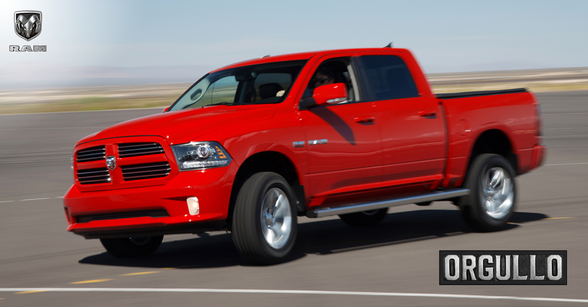 RAM_MX's tweet photo. Todos los días son para divertirse con una #RamHemiSport como compañía. https://t.co/lfFIGGYYgm https://t.co/2YEGTqmb0n
