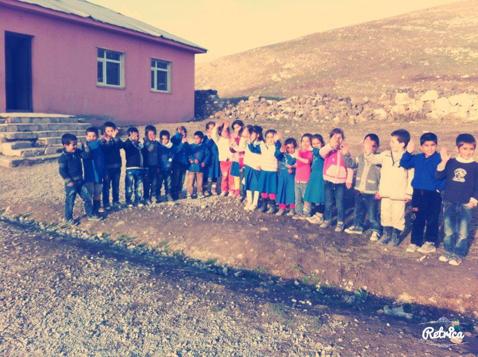 OkullaraSubatta KadroluSinifci  Ücretli öğretmenlerle eğitimin temeli ne kadar sağlam olabilir ki müdürüm @hmzaydg