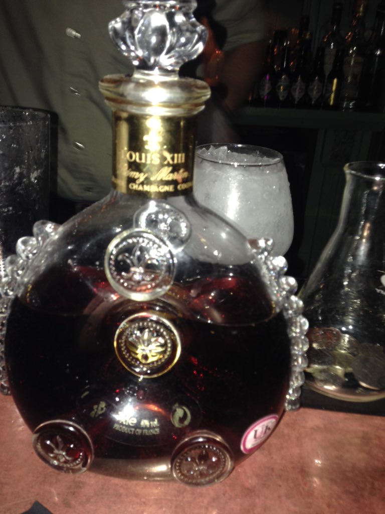 ukstrip's tweet photo. @DavieD19 this was a nice #brandy https://t.co/uczZlQDoyP