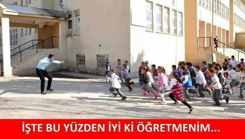 fc_gulsum's tweet photo. OkullaraSubatta KadroluSinifci https://t.co/5wOeZGRn1I