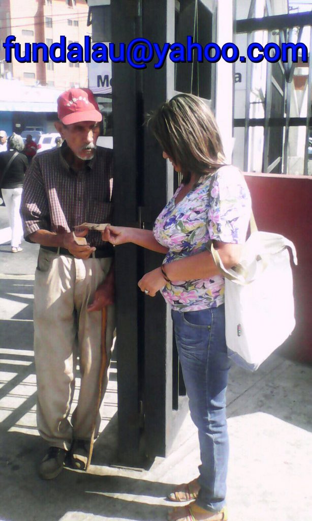 wuiguionlau's tweet photo. Y no dejamos de estar en las calles, buscando los mas necesitados que no se pueden ayudar. Dios es de ellos también https://t.co/3mh8beQ4wb