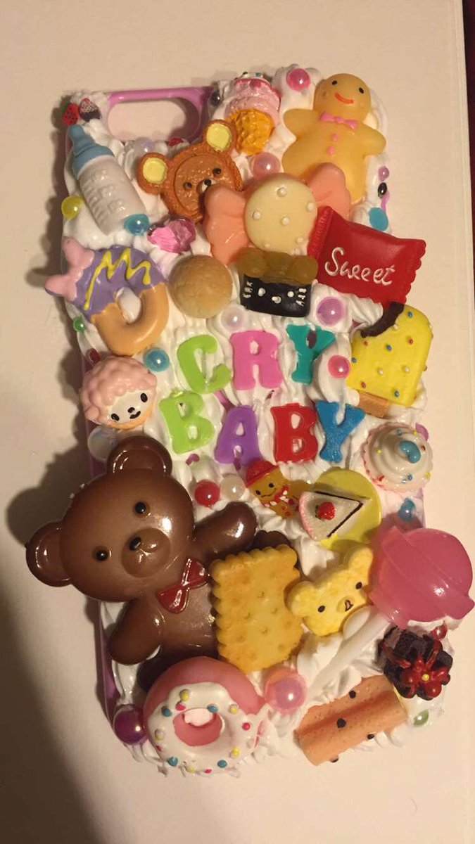 tadadork's tweet photo. made a case for @MelanieLBBH but wasnt able to get vip. im a bit sad but hope to get it to her somehow! 🍼💦 https://t.co/vnZmwV3v41