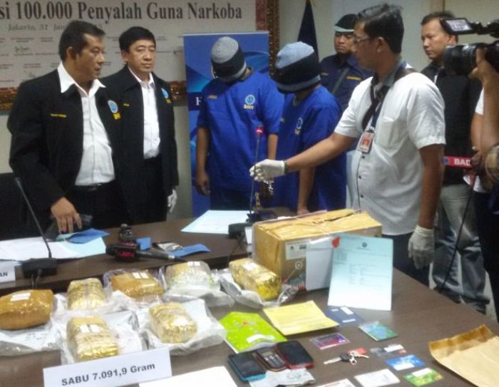 D7NewsCom's tweet photo. BNN Dapatkan Sabu 7 Kilogram Lebih, Polri Amankan Ganja 1,5 Ton https://t.co/1Nh1KQYHja https://t.co/f1wO0rarhk