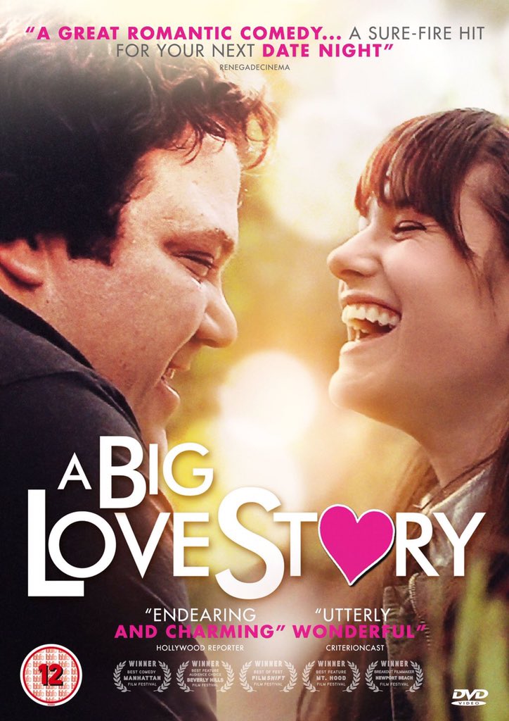 シネちゃぶ 今年最高にラブリーだった映画 元フットボール選手の大男サムが ジムトレーナーに恋してしまう話 二人のデートが微笑ましく 積極的に彼女にアタックする健気なサムが可愛い 最高にハッピーになれる良質なラブコメディ Youtubeで鑑賞