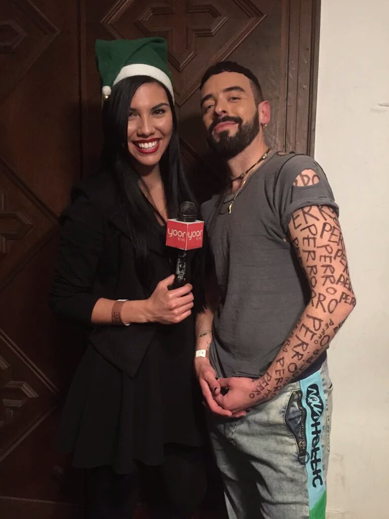 yoortv's tweet photo. Hoy @sylvia_yoortv nos trae una gran entrevista con @SSION en https://t.co/maX7n0bSIV 6:00pm en @fiestaqueens https://t.co/YUM8evmtPj