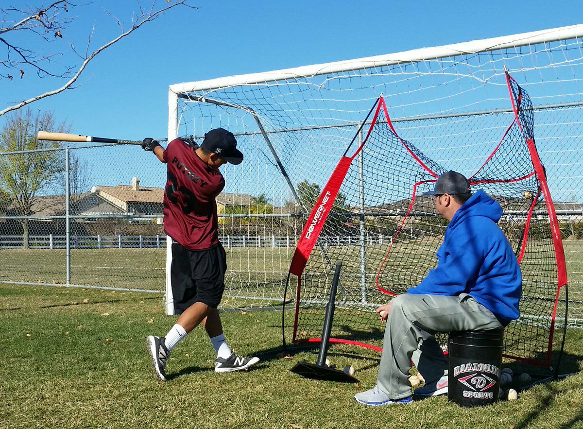 put1put1's tweet photo. Beautiful day for some batting practice #baseball #battingpractice #BPutney https://t.co/vhE3oFtyhk
