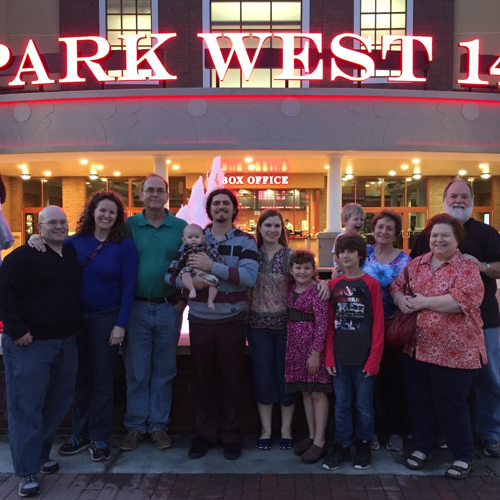 stuffipost's tweet image. Just watched Star Wars episode 7 👍 @StoneTheatres @getstealz