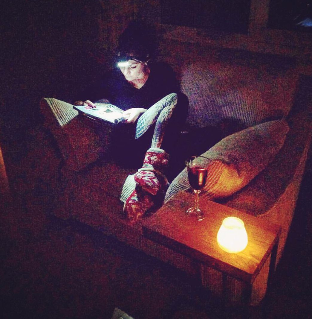LolliLeary's tweet photo. Will not be put off. #StormFrank #powercut #xposemag #pureresultsbootcamp #entry https://t.co/B97OiqSN1a