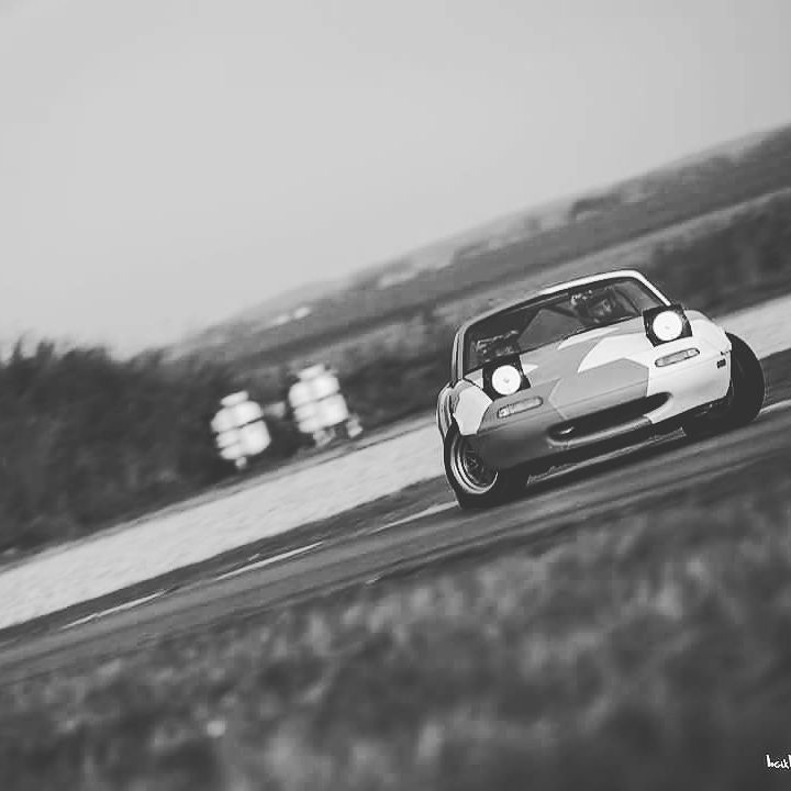 MX5_Apparel's tweet photo. With my bro 👌
#Ncgarage #ncg #driftmissile #drift #mx5drift #mx5 by anthony_ncg https://t.co/a7ROijXgIr