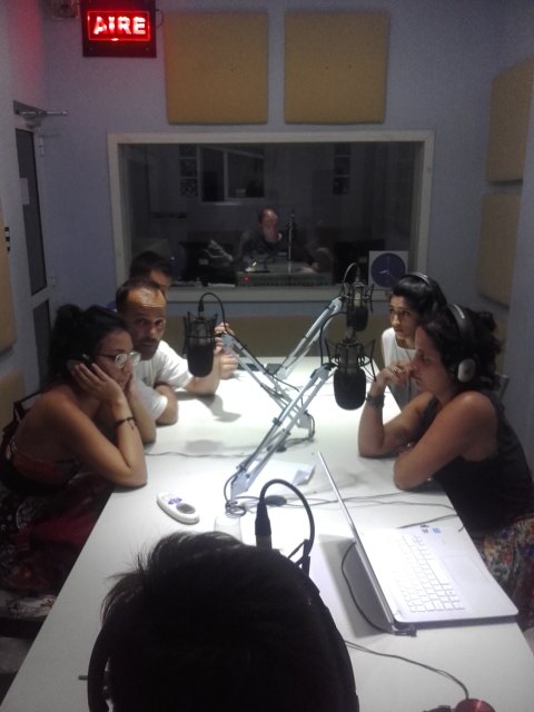 generacionfm925's tweet photo. Hablamos con #JorgelinaMudallel #MartinMeyer #GuillerminaBenitez #NoeliaPlantey sobre #Inundaciones en #SantaFe https://t.co/dv4JVaGRbV
