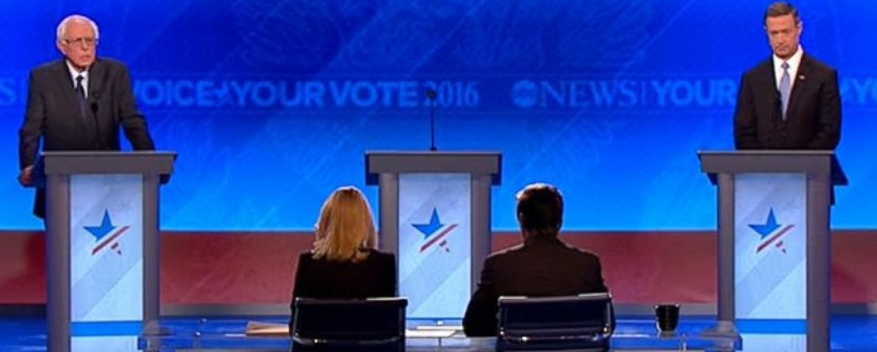 MomsForTrump's tweet photo. Hillary couldn't even show up to her own debate on time! Not a leader! #Trump2016 #MakeAmericaGreatAgain https://t.co/EeOsd1eV0D