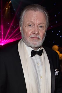 Happy Birthday to Jon Voight (77)   