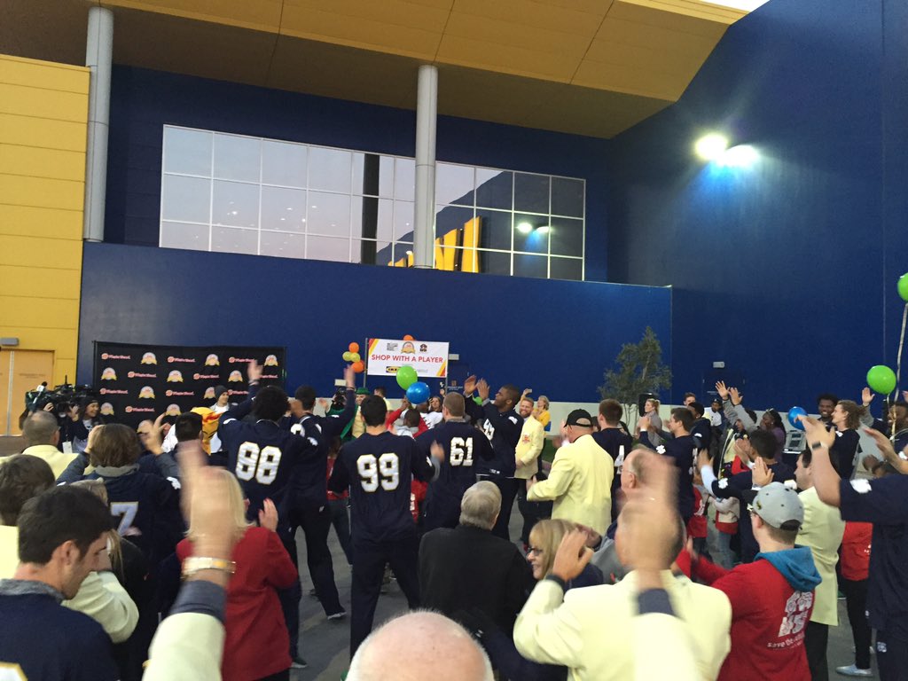 Save the Family, Build-A-Bed Event <a href="/IKEA/">IKEA</a> with <a href="/NDFootball/">Notre Dame Football</a>...other-centered!  #IrishAroundtheBend in AZ <a href="/Fiesta_Bowl/">Fiesta Sports Foundation</a>