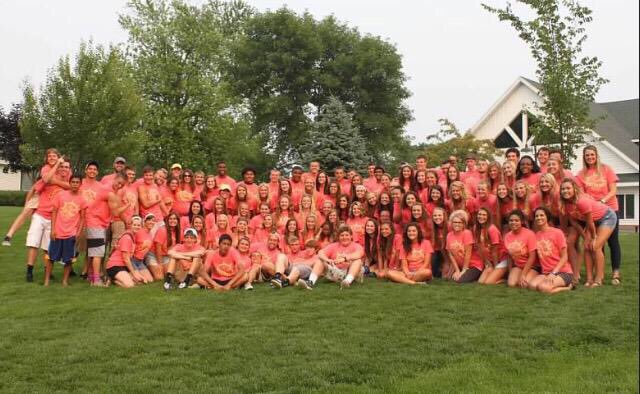 LondonBridges03's tweet photo. #YoungLife2015 it's been a great year of worshiping, fellowship, and new and becoming friendships. https://t.co/3T2Azqa6tV