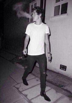 The names alex
New local daddy 
So be a sweetheart and rt for me