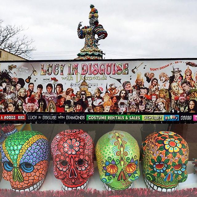 TanyaBastianich's tweet photo. The #SoCoDistrict in Austin - weird, wild and wonderful! #FamilyVacation2015 #AustinCityLimits #austintexas https://t.co/LozBQe1ujd
