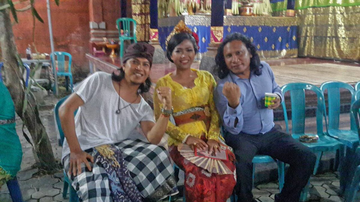 Selamat menikmati hidup bersama ya <a href="/MadeMawut/">Made Mawut</a> &amp; <a href="/IntanParamitha/">Intan</a> . Kalian hebat!