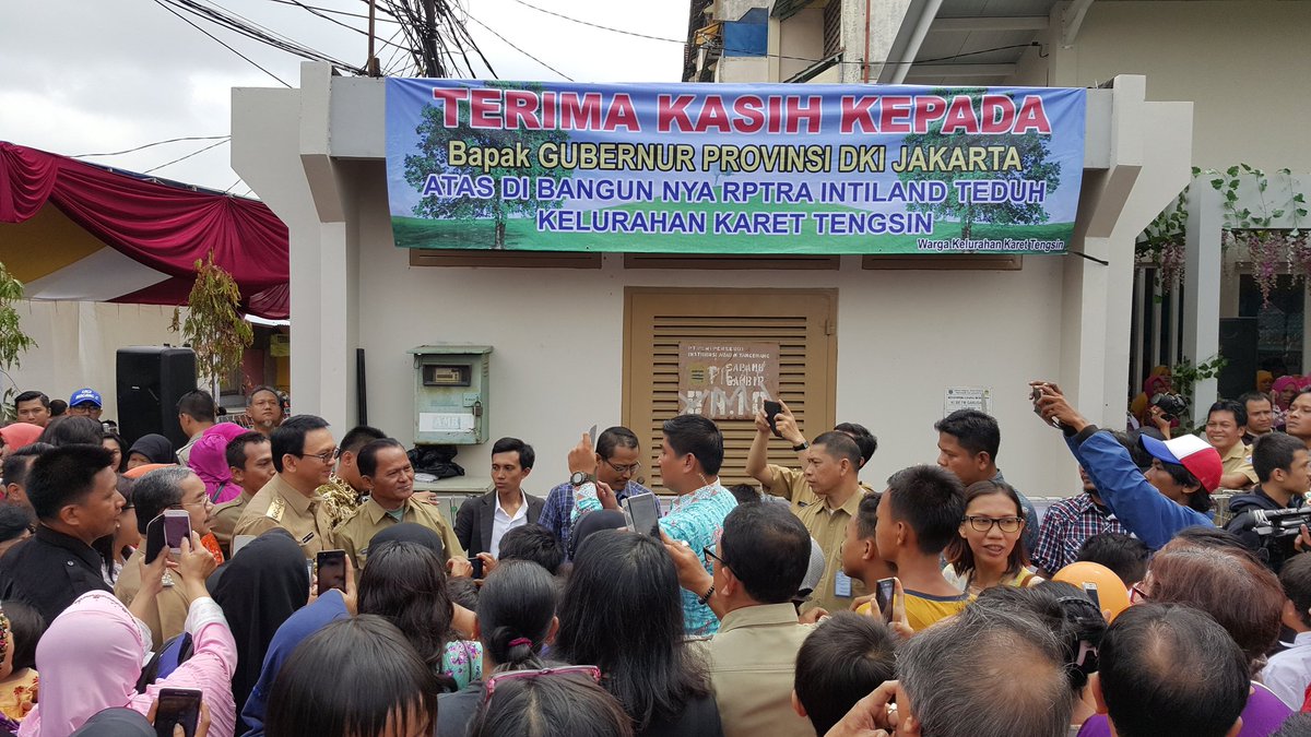 Gubernur DKI Jakarta meresmikan RPTRA Intiland Karet Tengsin di RW 07 Kel. Karet Tengsin <a href="/BeritaJakarta/">Berita Jakarta</a> @jakartagoid