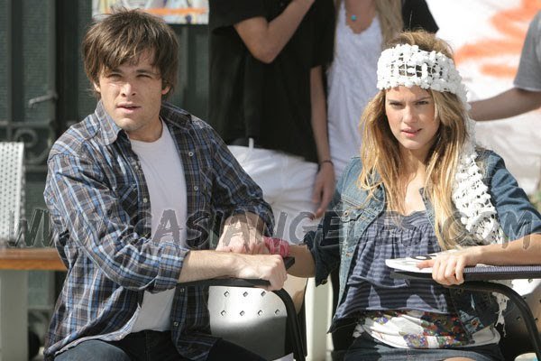 Zlata89's tweet image. falta solo 1 dia para q volvimos a ver final  de casi angeles y esta hermosa familia #Amadeistas