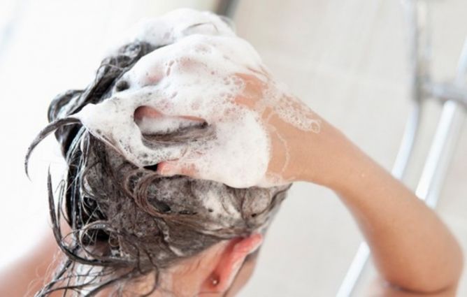 Bahaya Keramas Setiap Hari goo.gl/3aPdrm