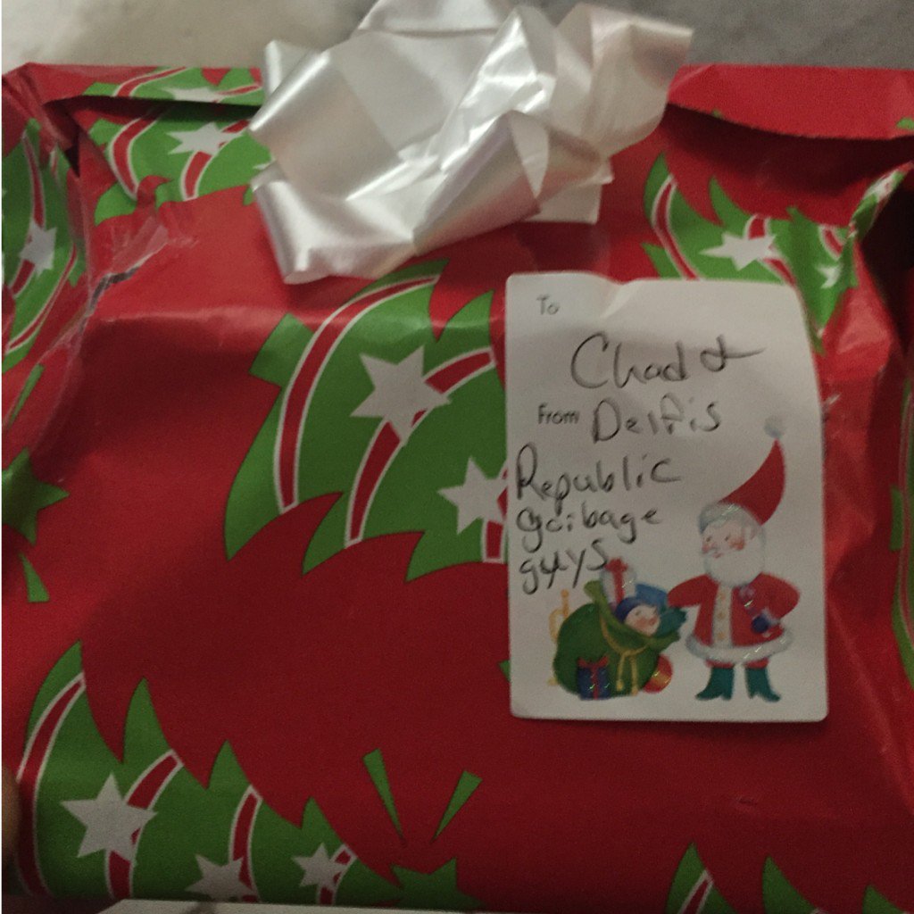 Thank you 2 our <a href="/RepublicService/">Republic Services</a> guys. Great with my 4-year-old each garbage day, then they left this. Merry X-mas!