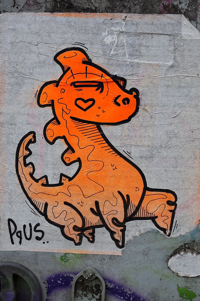 duesselchen's tweet photo. Drachen kreuzen meinen Weg.
Aber die tun nix (hoffe ich jedenfalls).
#streetart #streetartdue #duesseldorf by #pqus https://t.co/ntcN97cg6F